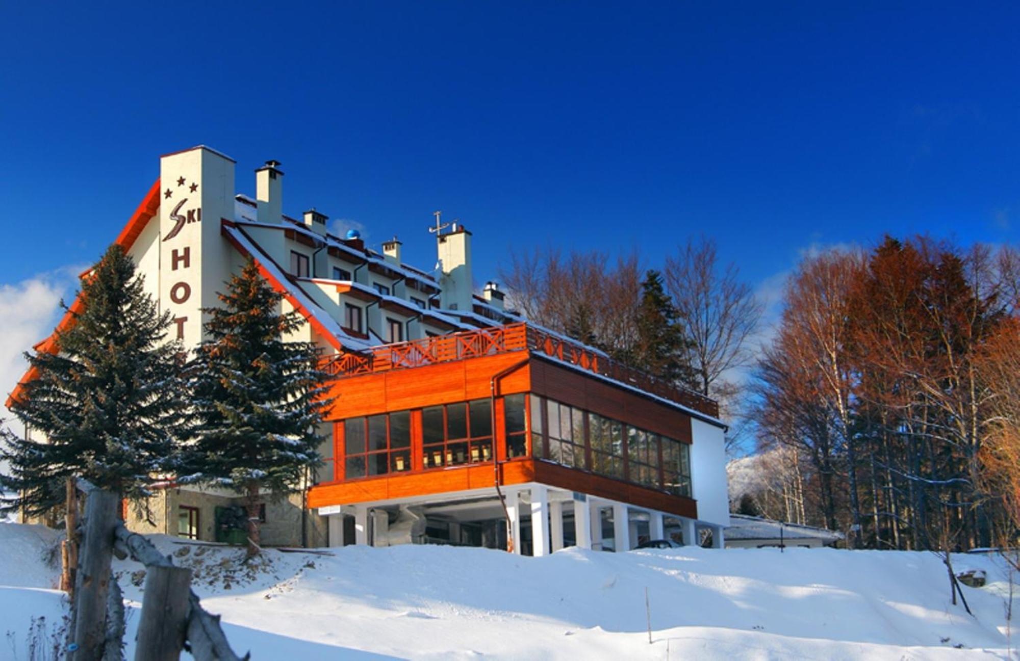 Ski Hotel Piwniczna-Zdroj Exterior foto
