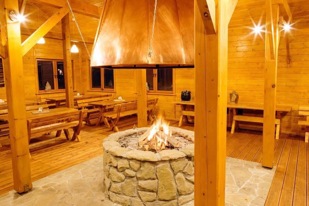 Ski Hotel Piwniczna-Zdroj Exterior foto